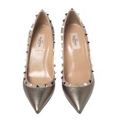 Pre Owned Valentino Metallic Grey Leather Rockstud Pumps Size 38
