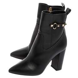 Pre Owned Valentino Black Leather Rockstud Ankle Booties Size 37