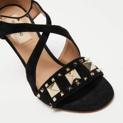 Pre Owned Valentino Black Suede Rockstud Ankle Strap Sandals Size 36