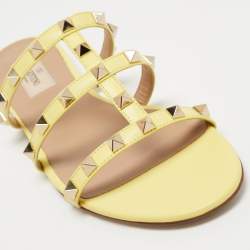Pre Owned Valentino Light Yellow Leather Rockstud Flat Slides Size 37