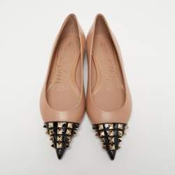 Pre Owned Valentino Beige/Black Leather and Patent Rockstud Ballet Flats Size 37