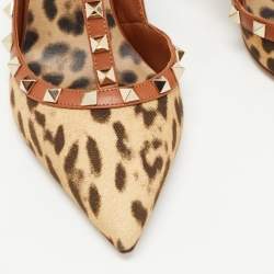 Pre Owned Valentino Beige/Brown Leather and Canvas Rockstud Pumps Size 40.5
