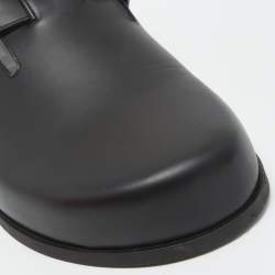 Pre Owned Valentino Black Leather VLogo Sabot Mules Size 42