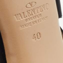 Pre Owned Valentino Black Leather and Canvas Slingback Sandals Size 40