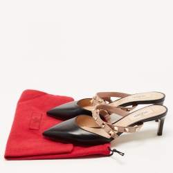 Pre Owned Valentino Black/Dusty Pink Leather Rockstud Mules Size 37