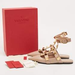Pre Owned Valentino Beige Leather Roman Stud Pointed Toe Ankle Cuff Flat Sandals Size 39