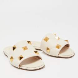 Pre Owned Valentino White Leather Roman Stud Flat Slides Size 37