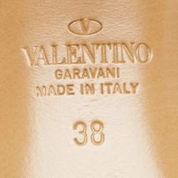 Pre Owned Valentino Beige Leather Escape VLogo Slide Sandals Size 38