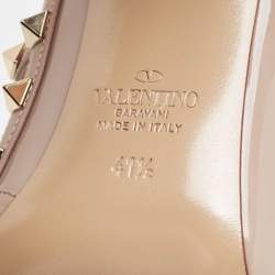 مملوكة مسبقًا Valentino Powder Pink Patent Leather Rockstud Strappy Pointed Toe Pumps Size 41.5