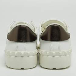 Pre Owned Valentino White/Grey Leather VLTN Rockstud Sneakers Size 37
