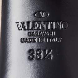 Pre Owned Valentino Pink Leather Roman Stud Ankle Strap Sandals Size 38.5