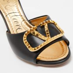 Pre Owned Valentino Black Leather Rockstud  Mules Size 37