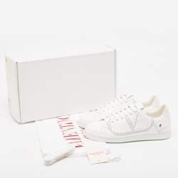 Pre Owned Valentino White Leather Rockstud Low Top Sneakers Size 39.5