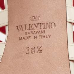 مملوكة مسبقًا Valentino Cream Patent Leather Caged Ankle Boots Size 38.5