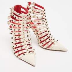مملوكة مسبقًا Valentino Cream Patent Leather Caged Ankle Boots Size 38.5