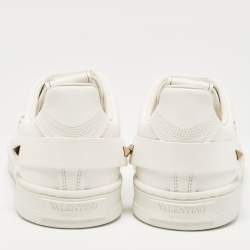 Pre Owned Valentino White Leather Rockstud Low Top Sneakers Size 39