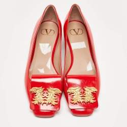 Pre Owned Valentino Red Patent Leather Buckle Detail Pumps Size 40