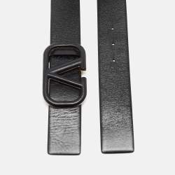 Pre Owned Valentino Black Leather VLogo Waist Belt 85CM