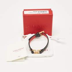 Pre Owned Valentino VLogo Signature Leather Gold Tone Wrap Bracelet
