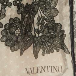 Pre Owned Valentino Cream Floral Lace Print Silk Stole