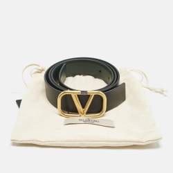 مملوكة مسبقًا Valentino Black/Green Leather VLogo Reversible Belt 90CM