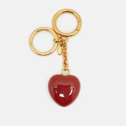 Pre Owned valentino Coeur Royal Resin Heart Gold Tone Bag Charm