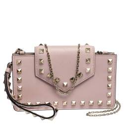 Pre Owned Valentino Light Pink Leather Rockstud Chain Phone Case