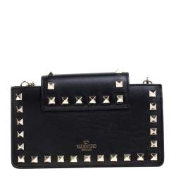 Pre Owned Valentino Black Leather Rockstud Chain Phone Case