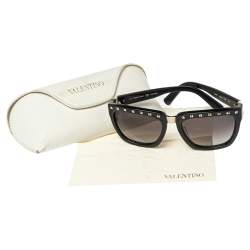Pre Owned Valentino Black Rockstud V675S Wayfarer Gradient Sunglasses