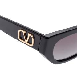 Pre Owned Valentino Black Acetate VA4080 VLogo Gradient Rectangular Sunglasses