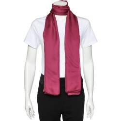 مملوكة مسبقًا Valentino Fuchsia Pink VLogo Print Silk Scarf