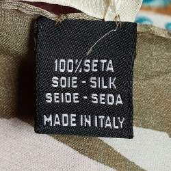 مملوكة مسبقًا وشاح فالنتينو حرير ساتان منقوش أخضر زيتوني 