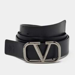 Pre Owned Valentino Black Leather VLogo Reversible Belt 85CM