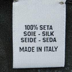 مملوكة مسبقًا Valentino Black Rose Printed Silk Scarf