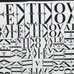 Pre Owned Valentino White/Black Signature Print Silk Square Scarf