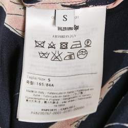 مملوكة مسبقًا قميص فالنتينو حرير أزرار أمامية بطبعة طيور أسود مقاس صغير