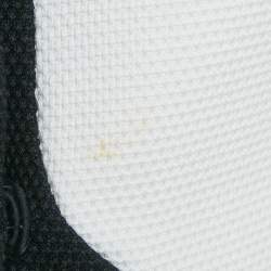 مملوكة مسبقًا Valentino White Waffle Knit Scallop Jacket M