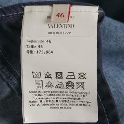 مملوكة مسبقًا فستان ماكسي فالنتينو دنيم أزرق بشعار V مقاس كبير - لارج