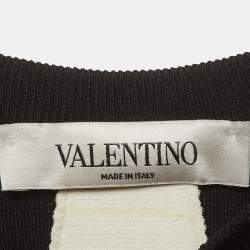 Pre Owned سويتر فالنتينو أسود مطاط محبوك تفاصيل مطلية مقاس متوسط