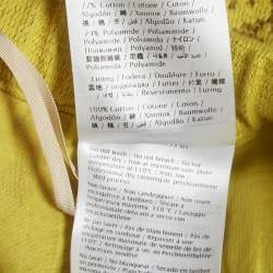 Pre Owned طقم شورت وبلوزة فالنتينو جاكارد بشعار أصفر واسع مقاس كبير (لارج)