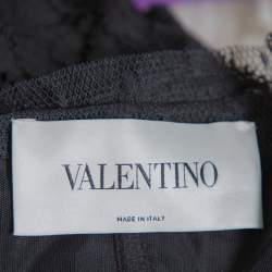 Pre Owned فستان فالنتينو قصير كتف واحد منفوش دانتيل أسود مقاس وسط (ميديوم)