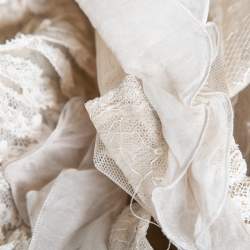 Pre Owned Valentino Beige Lace Ruffle Detail Button Front Long Sleeve Blouse L