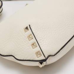 Pre Owned Valentino Off White Leather Rockstud Hobo