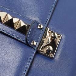 مملوكة مسبقًا Valentino Blue Leather Medium Rockstud Glam Lock Flap Bag