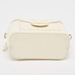 Pre Owned Valentino Off White Leather Locò Vanity Case Top Handle Bag