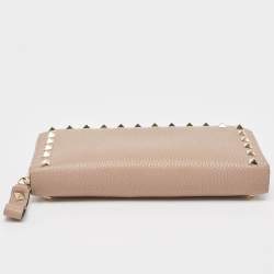 Pre Owned Valentino Dusty Pink Leather Rockstud Zip Around Wallet