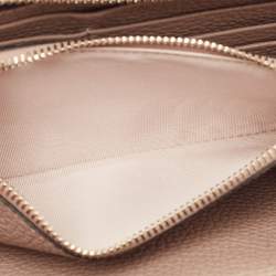 Pre Owned Valentino Dusty Pink Leather Rockstud Zip Around Wallet