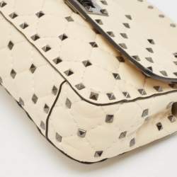 Pre Owned Valentino Cream Quilted Leather Small Rockstud Spike Top Handle Bag