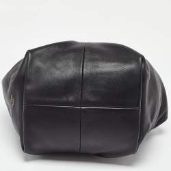 Pre Owned Valentino Black Leather Rockstud Hobo