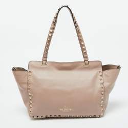 Pre Owned Valentino Pink Leather Medium Rockstud Trapeze Tote